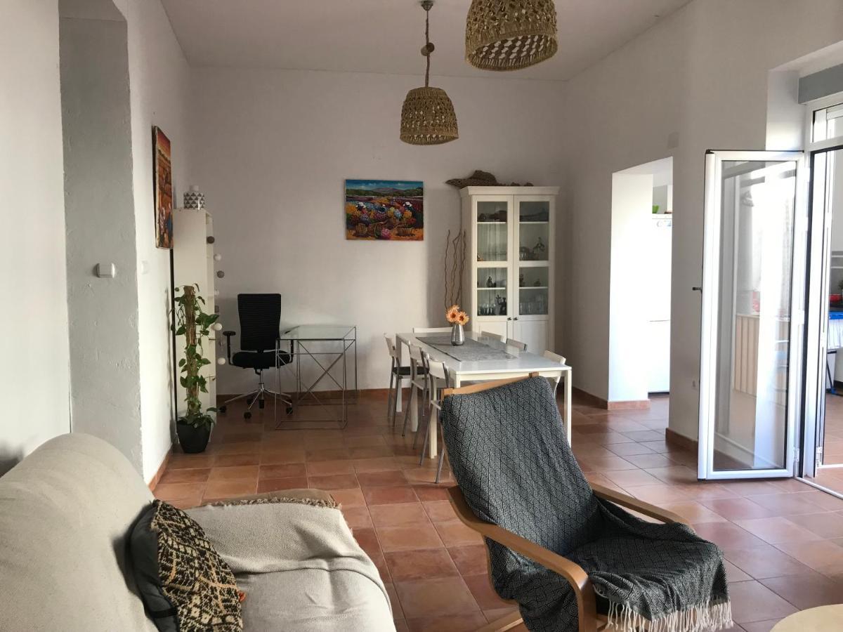 Ferienwohnung Im Zentrum Аликанте Экстерьер фото