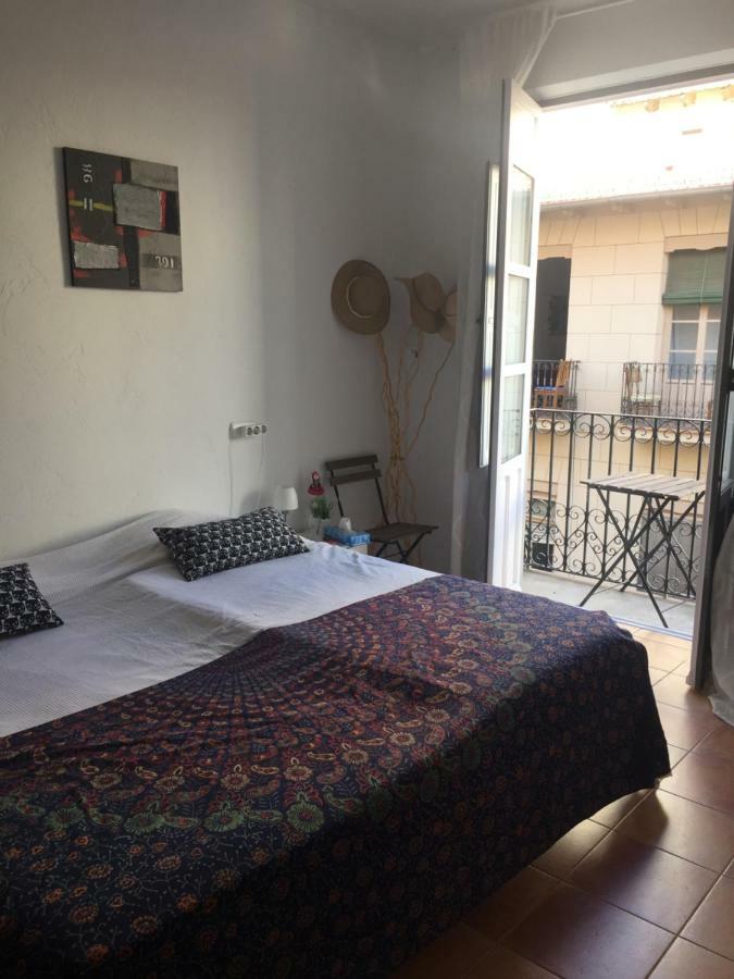 Ferienwohnung Im Zentrum Аликанте Экстерьер фото